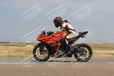 media/Sep-10-2023-Pacific Track Time (Sun) [[44210541ad]]/Group B/1220pm (Wheelie Bump)/